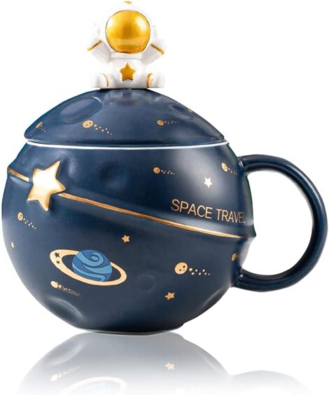 Cute Astronaut Cup with Lid and Spoon, Ceramic Coffee Mug for Space Lovers, Funny Gift (Dark blue)