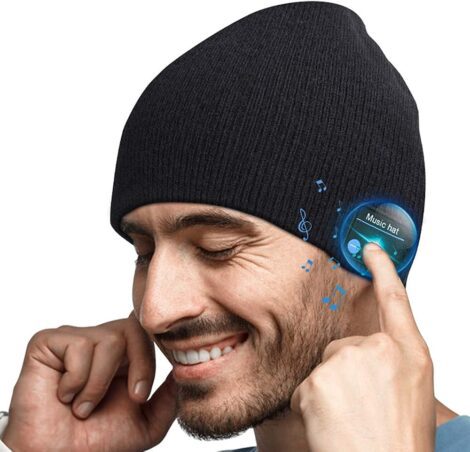 Men’s Bluetooth Beanie – Ideal Stocking Stuffers for Dad, Him, or Teenagers; Running Music, Black