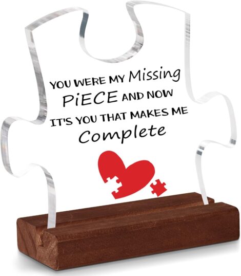Romantic Couple Plaque – Puzzle-Shaped Gifts for Anniversaries, Valentine’s, Birthdays, Christmas, and more.