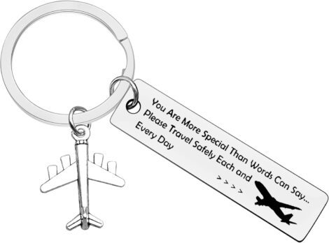 Ximalun Safe Travels Keyring – Special Gift for Travelers, Flight Attendants, Pilots – Unisex.