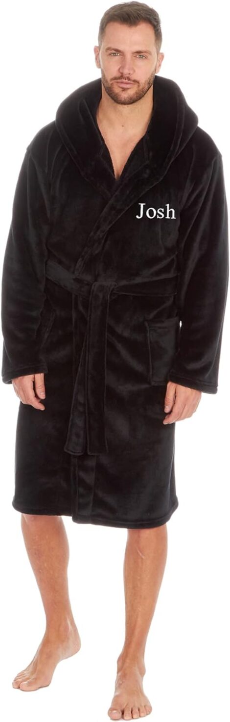 Customized men’s robe with personalized name, perfect for lounging or sleepwear.