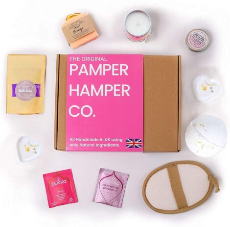 Organic Mum-to-Be Hamper: Perfect Baby Shower Gift. Natural, Eco-Friendly, and Special for Someone.