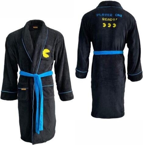 UK Licensed Gamer Gown: Soft Fleece Robe for Men – Perfect Gamer Gift