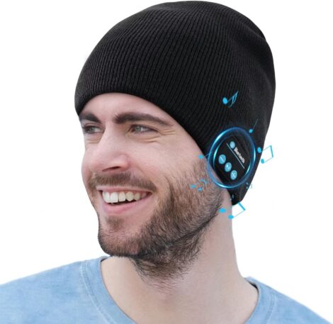 Bluetooth 5.0 Music Beanie: Winter Hat with Headphones & Mic for Hands-Free Calls – Perfect Gift!