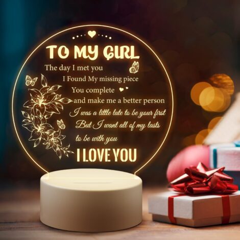 PRSTENLY Romantic Gifts for Her Girlfriend: Cute, Romantic Night Light for Anniversary or Birthday.