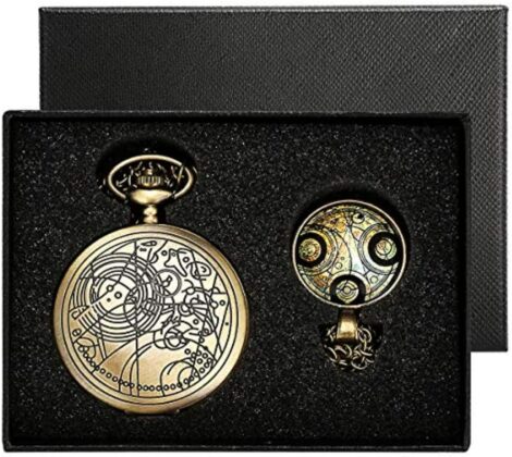 YISUYA Retro Dr. Who Pocket Watch – Vintage Bronze with Chain, Necklace Pendant Gift Box