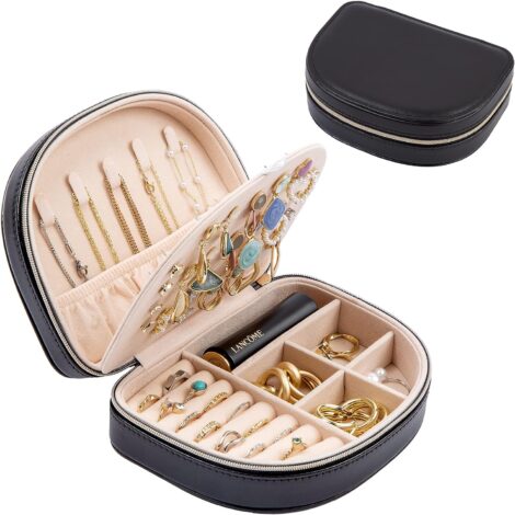 Compact and stylish travel jewellery box with 2 layers for women and girls, in black PU leather.