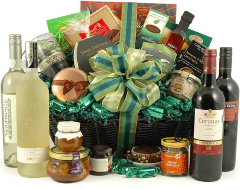 Luxury Wine & Gourmet Hamper – Ideal for Birthdays, Thank Yous, or Celebrations.