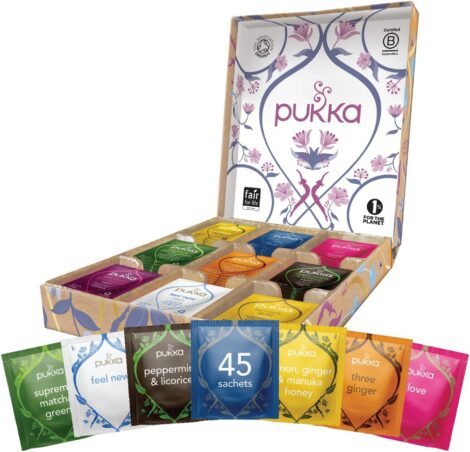 Pukka Herbs Tea Collection: 9 Flavours, 45 Sachets, Organic Herbal Tea, Green Tea, Chamomile, Fennel.