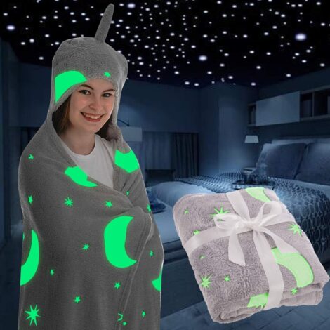 FiNeWaY Glow in the Dark Hooded Throw Blanket: Cozy Moon & Stars Grey Faux Fur.