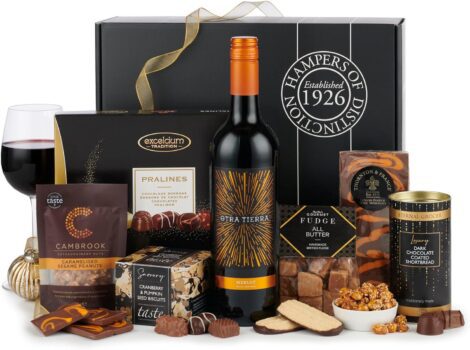 Thornton & France’s ‘The Celebration’ Wine Hamper with Nibbles – Luxury Alcohol & Snacks Gift