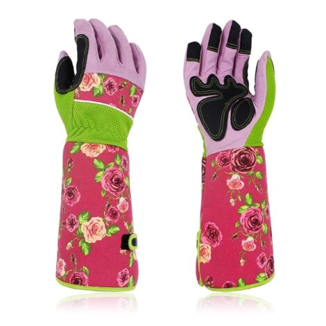 Short pink gardening gloves and arm sleeves for women, perfect gift for Mother’s Day.