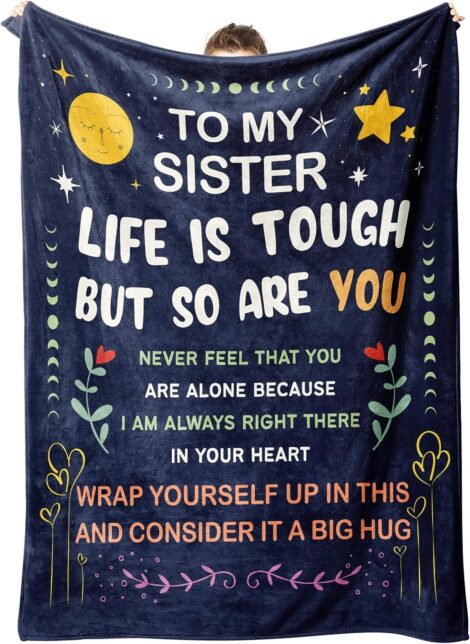 Gowelly’s Personalised Sister Gifts, a 60*50 inch Throw Blanket, perfect for Sister’s Birthday or Mother’s Day.