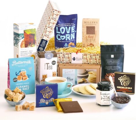 British Hamper Co. Weekend Celebration Hamper – Afternoon Tea Hampers, Gourmet Gifts for all Occasions.