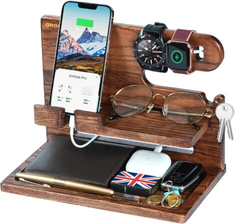 Men’s bedside organizer for phone and accessories: Ideal gift for dads, grandpas, and partners.