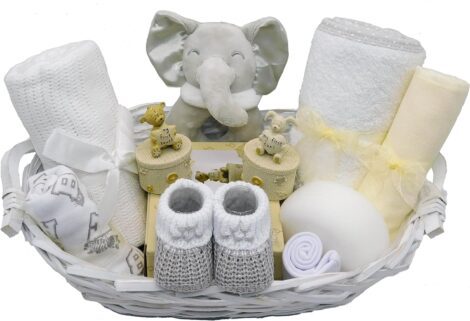 Luxury Baby Gift Basket for Newborns, for both boys and girls.