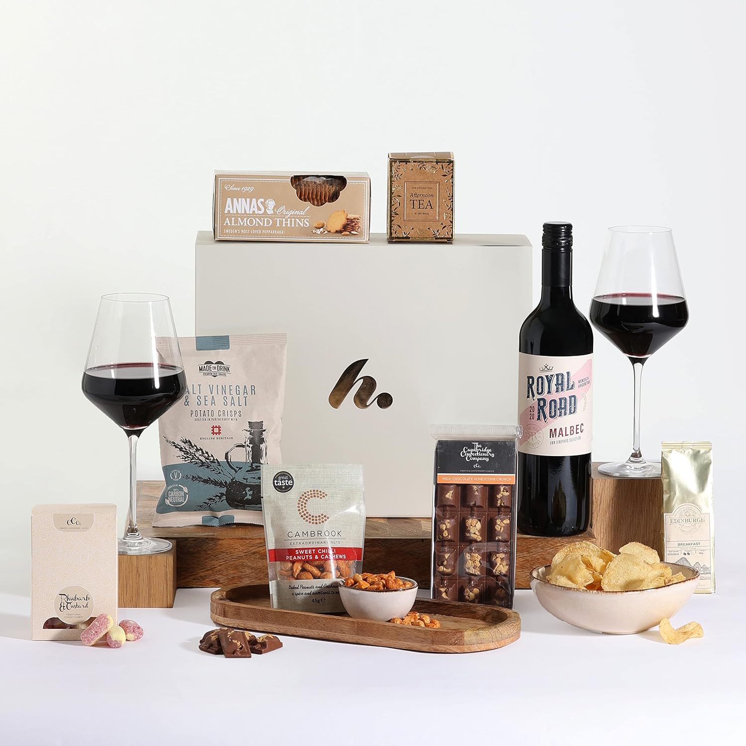 Clearwater Hampers - Classic Red Wine & Food Gift Hamper - Argentinian Malbec, Sweet & Savoury Treats - Hampers & Gourmet Gifts, Gift Hampers For Women, Hampers For Men, Red Wine Gift Set, Wine Gifts