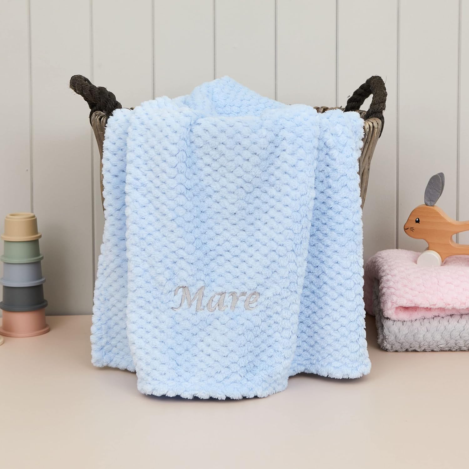 Hoolaroo Personalised Baby Blanket Embroidered Soft Baby Soft Breathable New Baby Gifts Baby Blanket Newborn Gift Blue Boy Present for Babies
