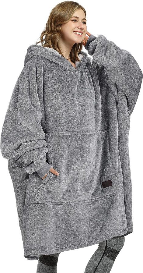 Kato Tirrinia Oversized Hoodie Blanket: Cozy Sherpa Sweatshirt Gift for Women, Men, and Friends